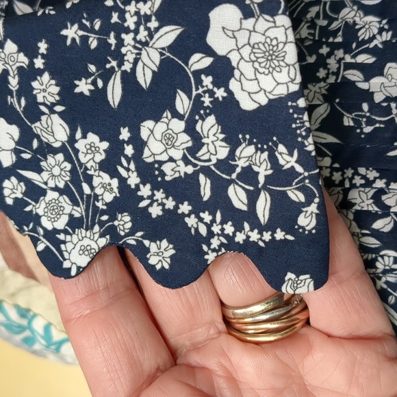 J. Crew Liberty Scalloped Popover in Summer Blooms Size XXS - Picture 10 of 12